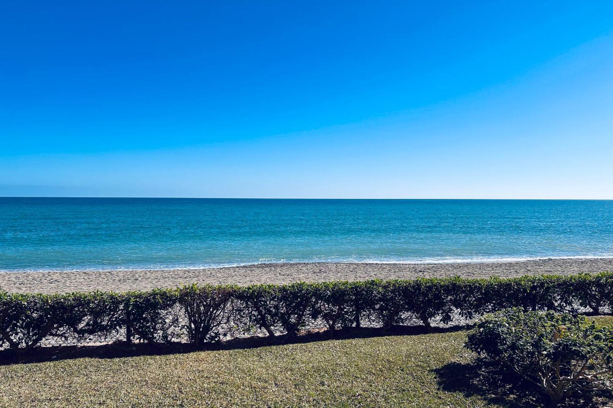 Beachfront Nudist Apartment In Vera Playa Playas de Vera Bagian luar foto